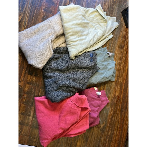 Cashmere Crafters Lot of 7 Flawed Sweaters 3 Pounds for Crafting & Art - Picture 7 of 10